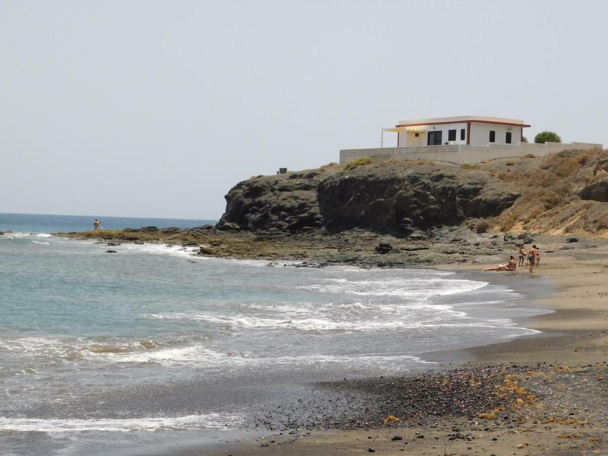 El Roquito Ocean View Villa Tarajalejo Buitenkant foto